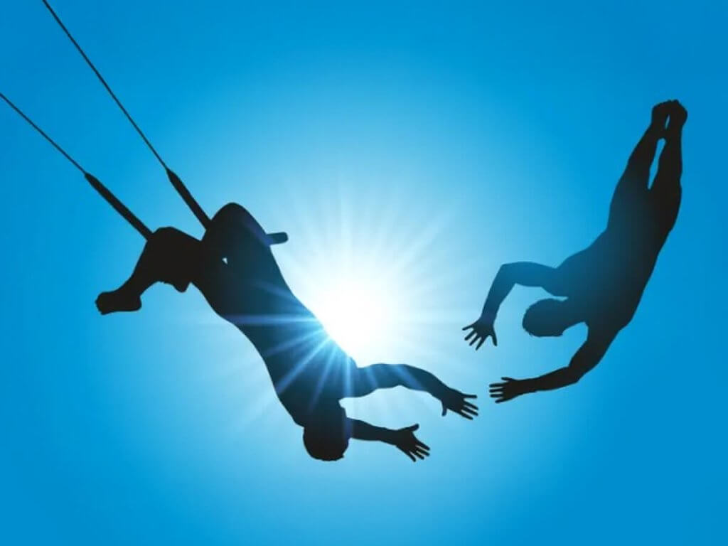 הגל החדש של תנועת AI לאתרים: כך עסקים חכמים נערכים - וכך מקסי-סייט עושה את זה בפועל